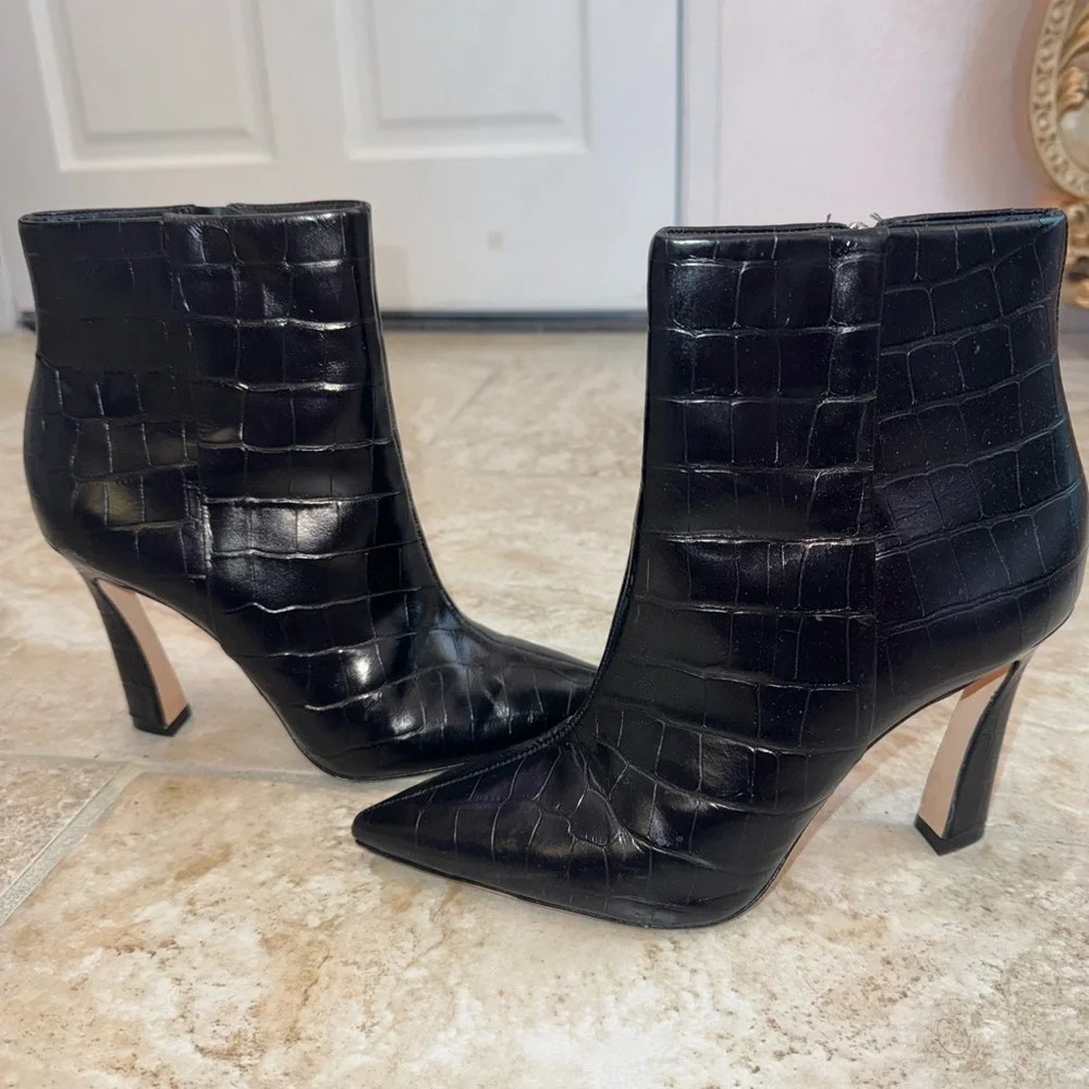 ANTONIO MELANI Black Ankle‎ Boots with Heel